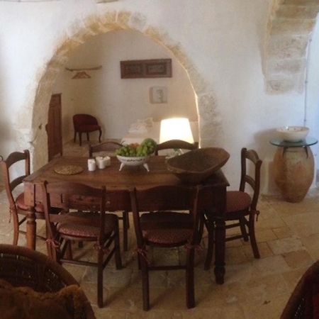 Borgo Trulli 1789 Acomodação com café da manhã Ostuni Exterior foto