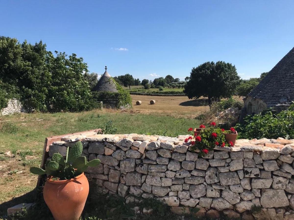 Borgo Trulli 1789 Acomodação com café da manhã Ostuni Exterior foto