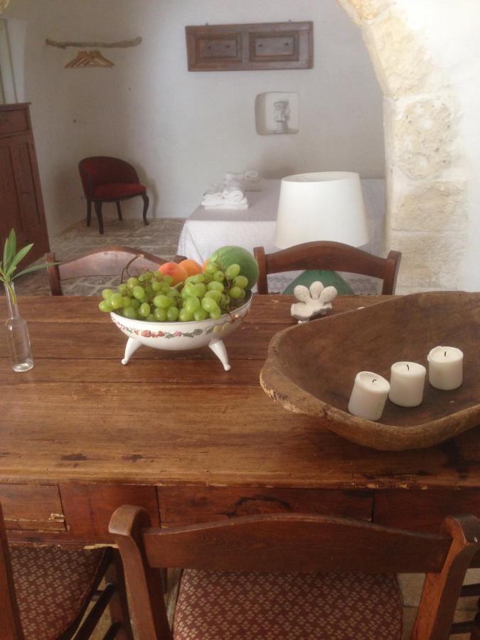 Borgo Trulli 1789 Acomodação com café da manhã Ostuni Exterior foto