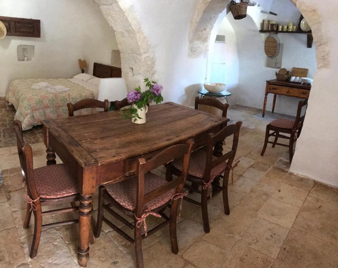 Borgo Trulli 1789 Acomodação com café da manhã Ostuni Exterior foto