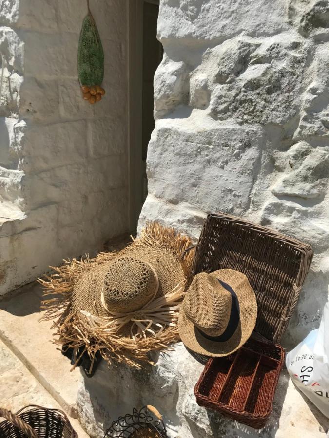 Borgo Trulli 1789 Acomodação com café da manhã Ostuni Exterior foto
